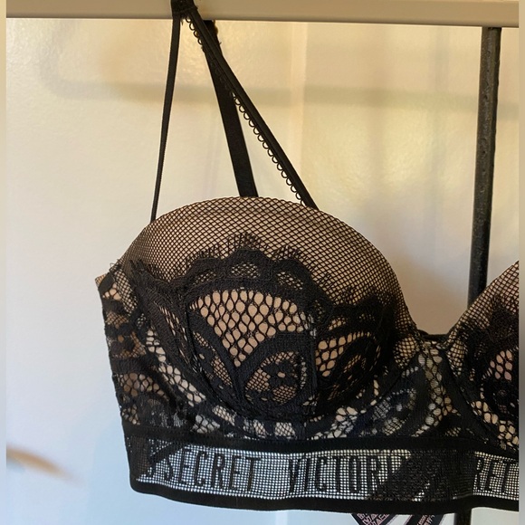 Victoria’s Secret Very Sexy convertible push up bra - Picture 2 of 6